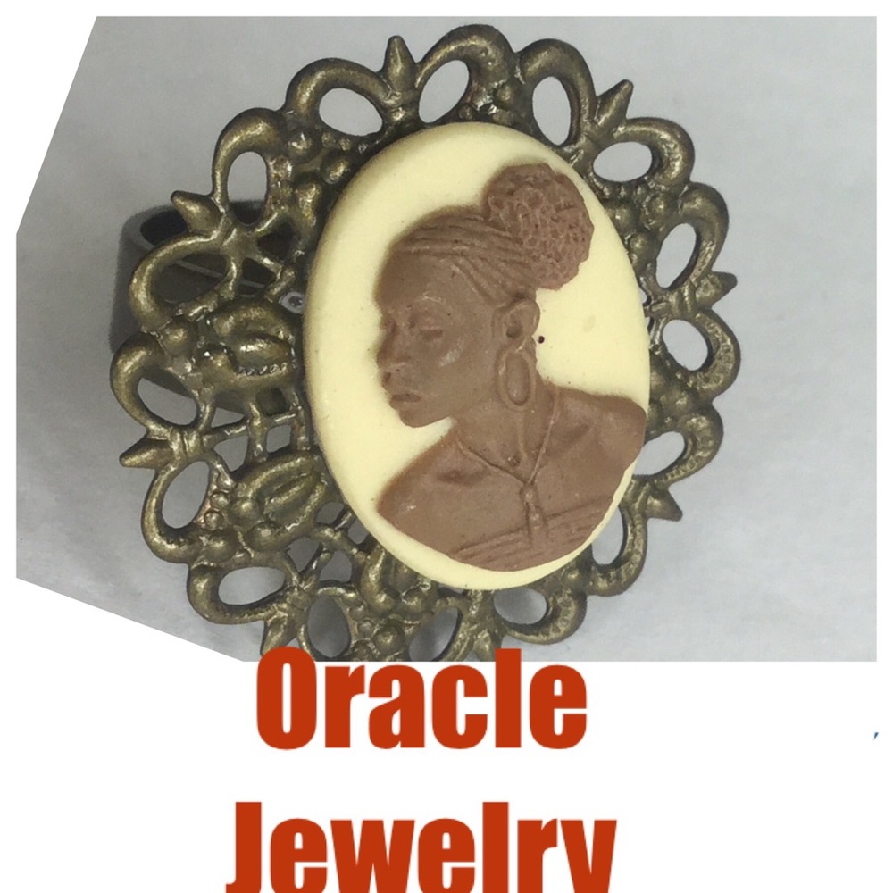Vintage Cream Ring